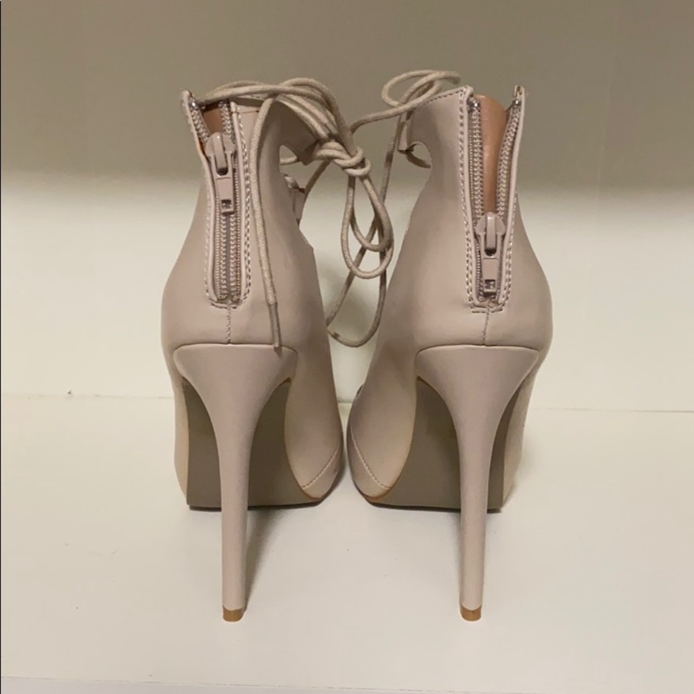 Lace up bootie - Picture 4 of 6